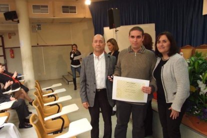 La delegación de Educación rinde homenaje a docentes de Primaria, Secundaria y personal de Administración y Servicios jubilados
