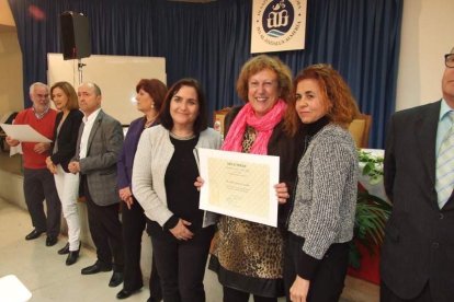 La delegación de Educación rinde homenaje a docentes de Primaria, Secundaria y personal de Administración y Servicios jubilados