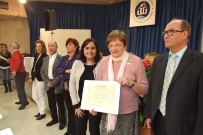 La delegación de Educación rinde homenaje a docentes de Primaria, Secundaria y personal de Administración y Servicios jubilados
