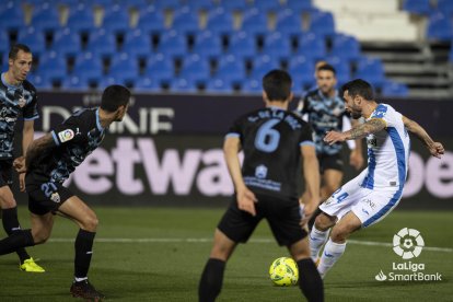 Presión del Almería.