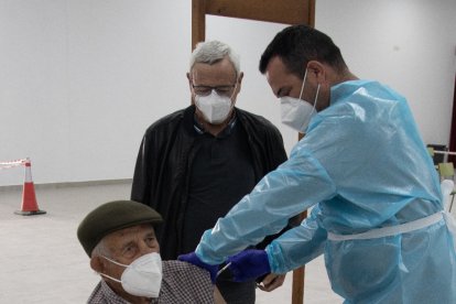 El sábado 20 de febrero comenzó la vacunación en Albox.