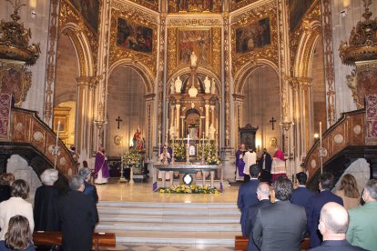 Altar Mayor de la Catedral de la Encarnación durante la celebración eucarística.
