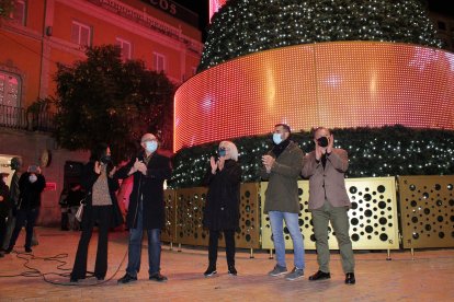 Inaugurando la iluminación extraordinaria de Navidad.