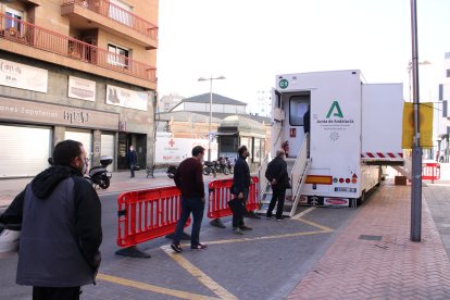 Cribados en Rambla Obispo Orberá.