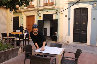 La hostelería abre hasta las seis de la tarde.