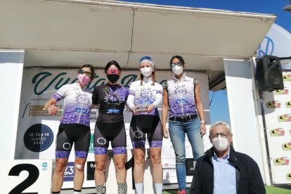 El equipo La Amatista, primer equipo en categoría femenina.