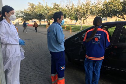 Zona exterior del Palacio de los Juegos Mediterráneos.