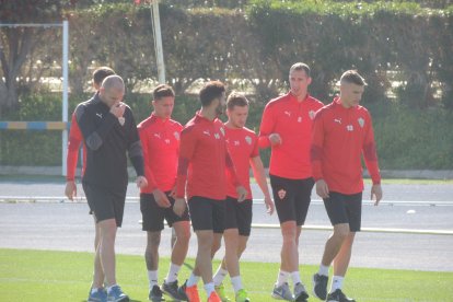 Los titulares hicieron trabajo de recupeación.