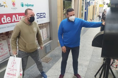 Fotomatón instalado en el Paseo del Tomate.