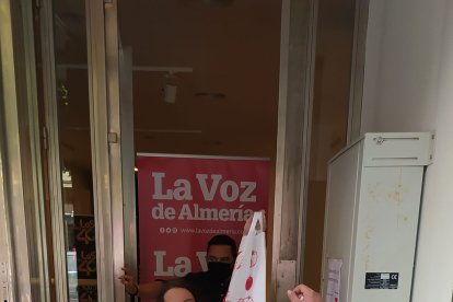 Almerienses que participan en la Semana del Tomate organizada por LA VOZ.