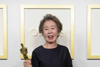 Yuh-Jung Youn, mejor actriz de reparto por Minari.