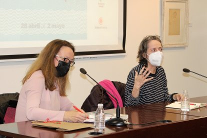 La subdirectora de La Voz y la escritora madrileña.