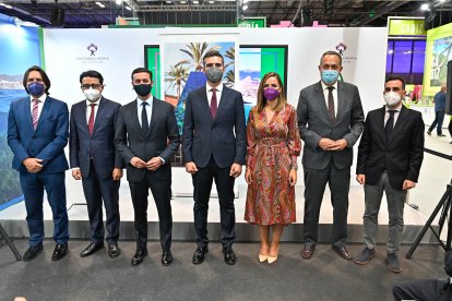 Autoridades almerienses en Fitur 2021.
