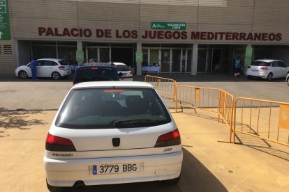 Desde el Palacio de los Juegos Mediterráneos se sigue con la vacunación.