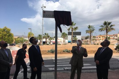 Momento des descubrimiento de la placa.