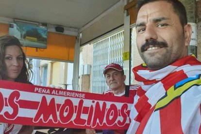 Nadie deja de apoyar al Almería ni en los momentos más difíciles.