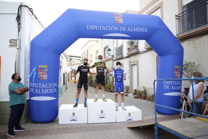 Podio de la general masculina.