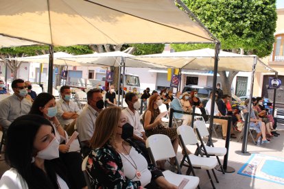 Asistentes al acto institucional del Día del Municipio.