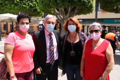 Junto a la concejala del PSOE del Ayuntamiento de Almería.