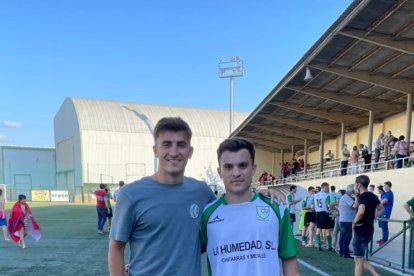 Buñuel con un amigo futbolista.