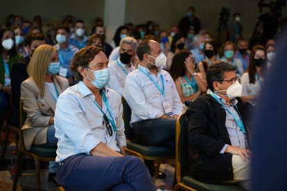 Rafael Hernando también acudió al congreso popular almeriense.