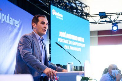 José Antonio Nieto es portavoz del PP en el Parlamento andaluz.