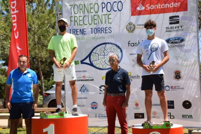 La delegación de tenis estuvo presente.