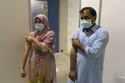 Con al menos una dosis ya hay 384.376 almerienses.