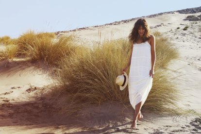 Isabel Jiménez en una de las imágenes del catálogo de Slow Love.