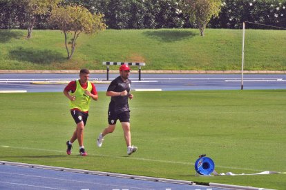 Haciendo carrera continua.