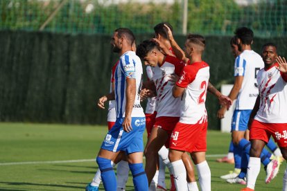 La celebración del gol de Samú.
