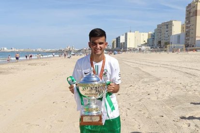 Juan Salvador Rojas.