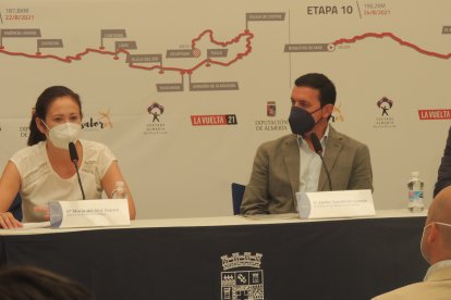 Javier A. García, atenta a las declaraciones de la alcaldesa de Velefique.