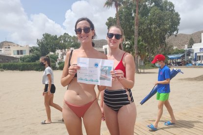 Ana y María consiguieron el bautizo de Wingfoil con la empresa Your Time