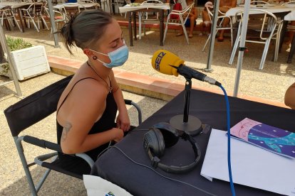Julia pretende, a través de su pluma y su pincel, realizar un recorrido por el parque natural de Cabo de Gata.