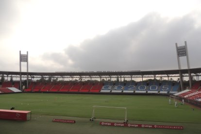 La mitad de la Preferencia, pintada de rojo.