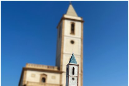 La iglesia de la Salinas de Cabo de Gata en diorama.