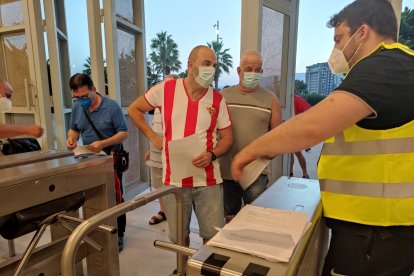 Entrando al Mediterráneo.