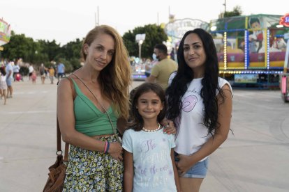 En la foto: Susana, Victoria y Susana