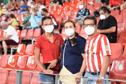 Noche especial para los abonados del Almería.