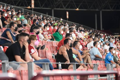 Noche especial para los abonados del Almería.