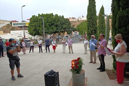 Homenaje de la Plataforma de Los Coloraos.