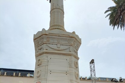 Homenaje de la Plataforma de Los Coloraos.