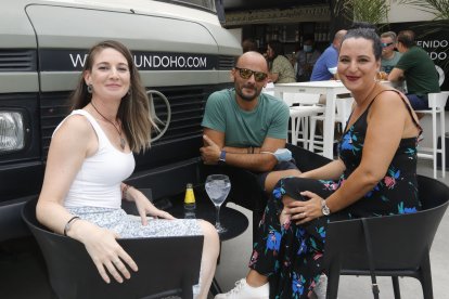 José, Laura y Raquel, en Ático HO.