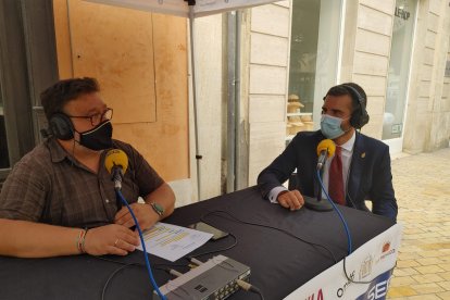 El alcalde de Almería, Ramón Fernández-Pacheco, pasó la SER para hablar del homenaje a ‘Los Coloraos’