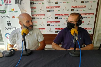 El gerente de Capitol, Andrés López, y su chef ejecutivo, Luis Márquez, participaron el el ‘Hoy por Hoy’