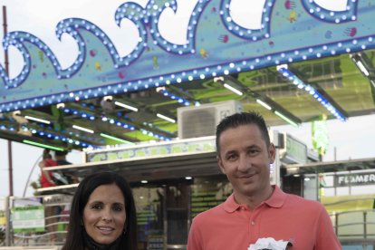 En la foto: Eli, Miguel, Martina (8) y Alejandro (5)