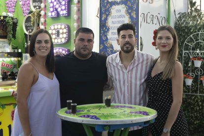 Natalia, Cristian, Natalia y José