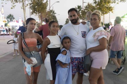 La Familia Santiago