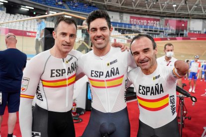 Un equipazo en Tokio.